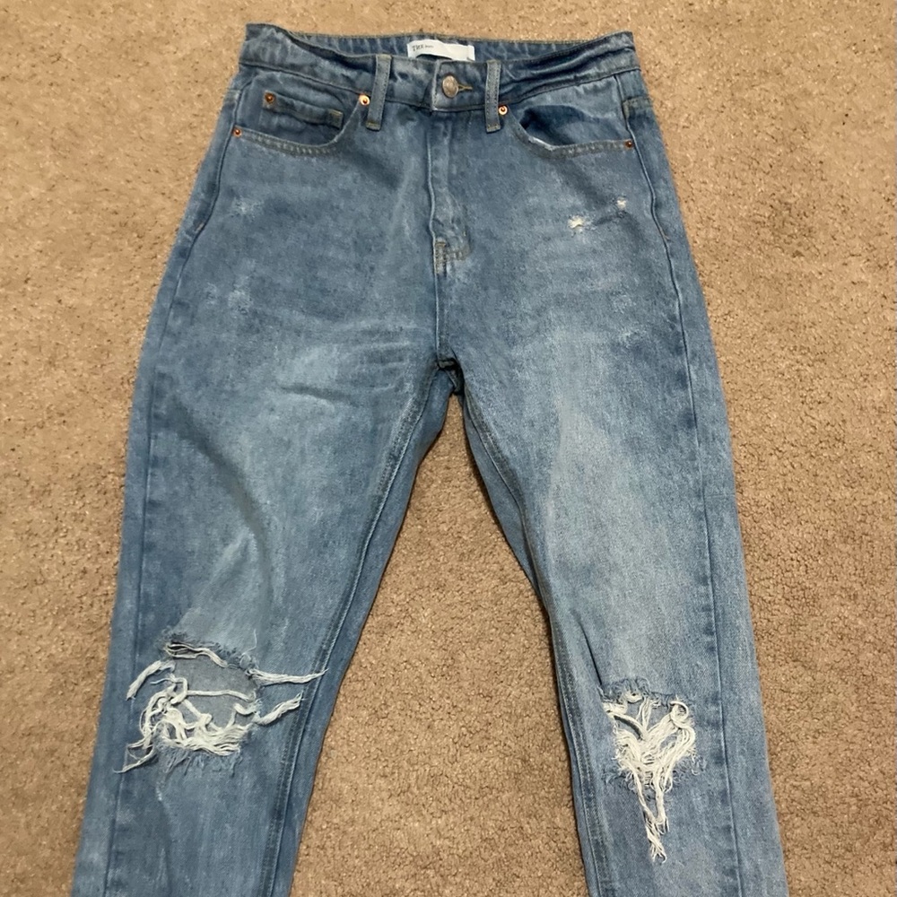 TNR light blue distressed mom jeans size 26